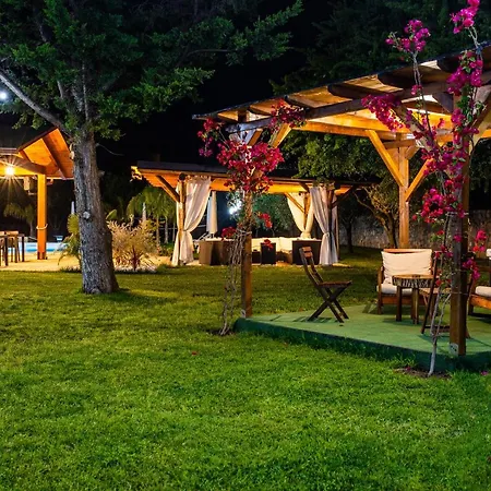 Апартаменты Oasis Gabella Monolocale Кастельфорте